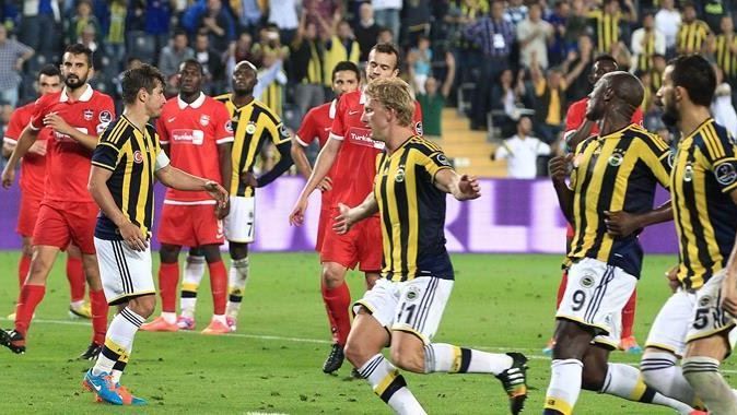 Dirk Kuyt&#039;tan Trabzonspor&#039;a gönderme!
