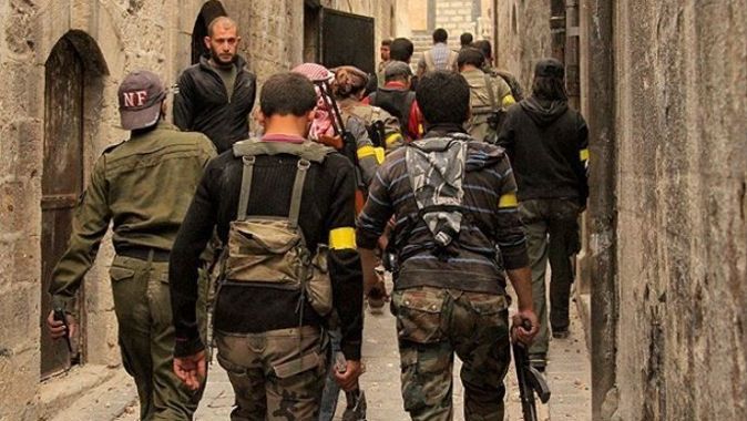 Suriye rejimi 8 tutukluyu serbest bıraktı