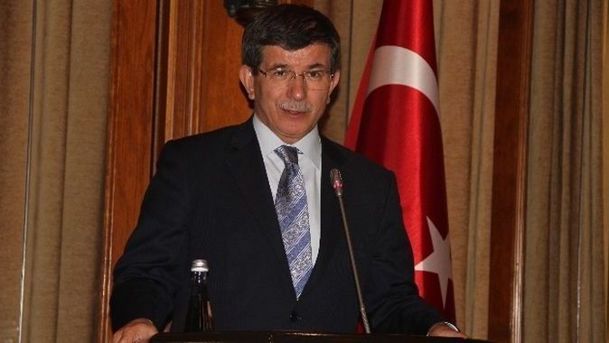 Davutoğlu&#039;ndan &quot;tezkere&quot; açıklaması