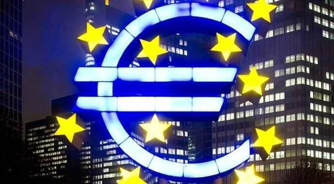 Avrupa Merkez Bankası&#039;ndan sürpriz faiz indirimi