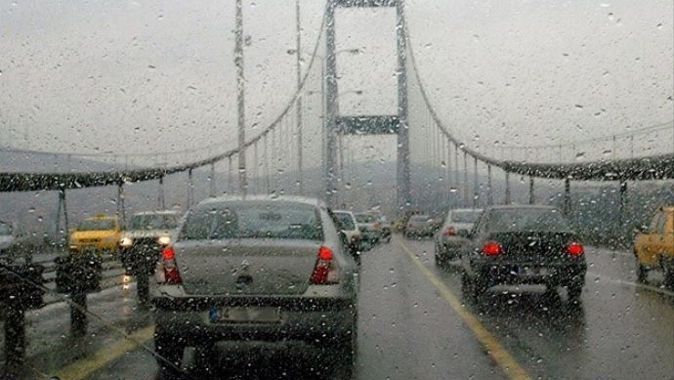 İstanbul&#039;da &quot;şiddetli yağış&quot; uyarısı