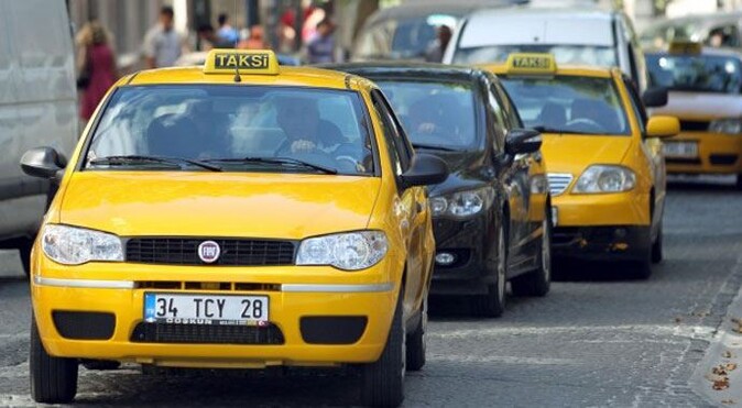 İstanbul taksileri zamlı tarifeyle yollarda