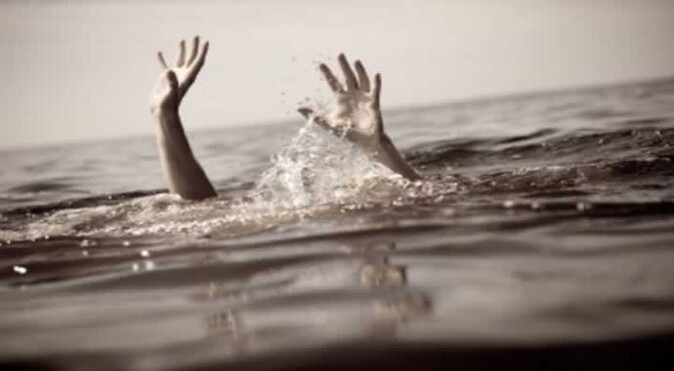 Samsun&#039;da denize giren genç boğuldu