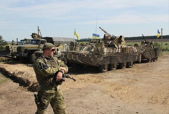 Ayrılıkçılar 15 Ukraynalı askeri serbest bıraktı