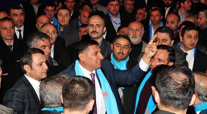 AK Parti kongresinde tartışma çıktı