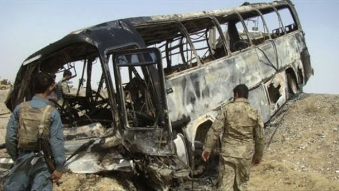 Afganistan&#039;da trafik kazası: 20 ölü
