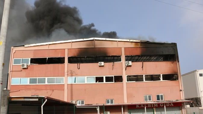 Denizli&#039;de fabrika yangını