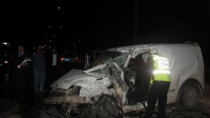 Gaziantep&#039;te feci kaza: 1 ölü, 5 yaralı