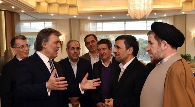Ahmedinejad&#039;dan Gül&#039;e ziyaret