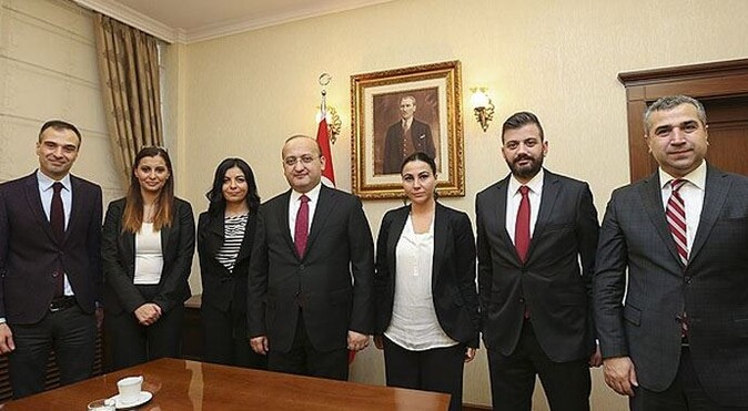 Akdoğan medya temsilcileri ile biraraya geldi
