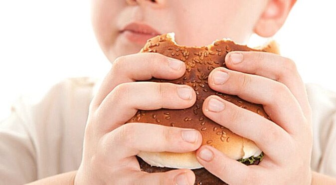 Çocukta obezite tehlikeli