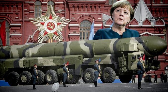 Merkel, Moskova&#039;daki askeri törene katılmayacak