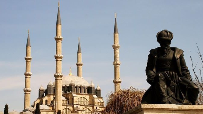 Tarihte bugün: Selimiye Camii ibadete açıldı