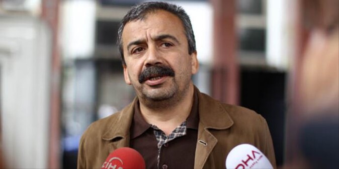 Süreyya Önder: Öcalan demokrasi diyecek