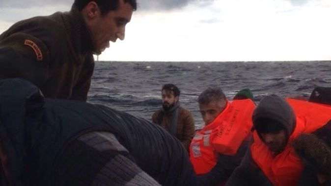 Ege&#039;de 56 sığınmacı yakalandı!