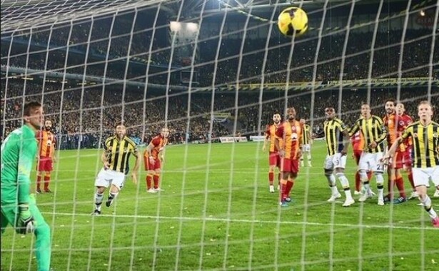 Derbi raporu: Fenerbahçe 4-2 Galatasaray
