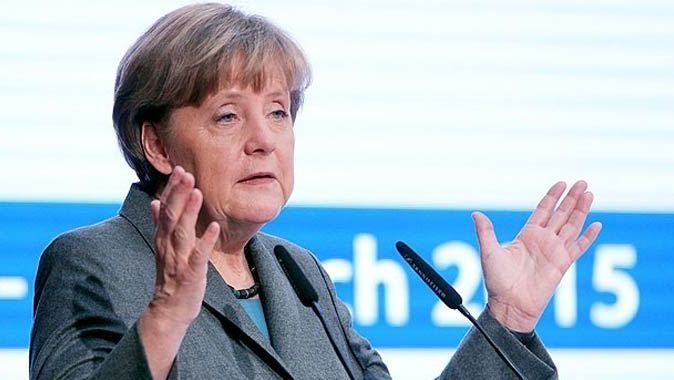 Merkel&#039;den Avro bölgesi ülkelerine reform çağrısı