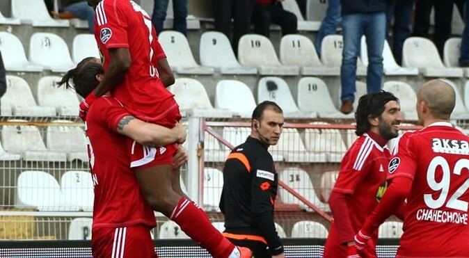Sivasspor Bursaspor maçı ilk yarı ve golleri