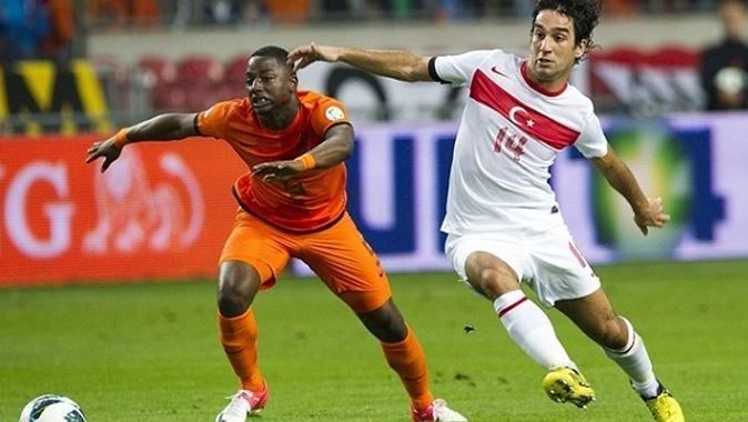Türkiye - Hollanda maçı yayınlanmayacak!