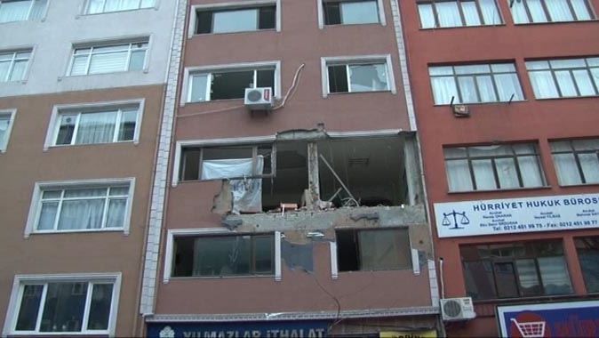 İstanbul&#039;daki patlamanın sebebi belli oldu, 1 ölü 3 yaralı var