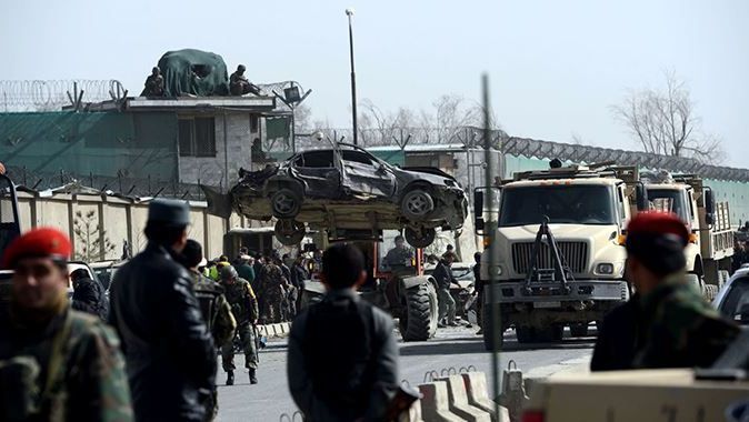 Afganistan&#039;da intihar saldırısı: 15 ölü!