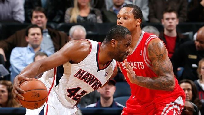Houston Rockets ile Atlanta Hawks kozlarını paylaştı