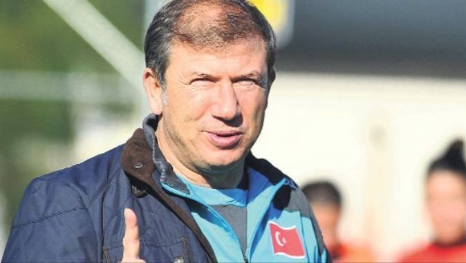 Tanju Çolak&#039;tan, Fenerbahçe-Galatasaray maçı tahmini!