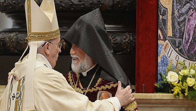 Azeri vekilden Papa&#039;ya tepki &quot;Artık Ermeni Papa&#039;sıdır&quot;