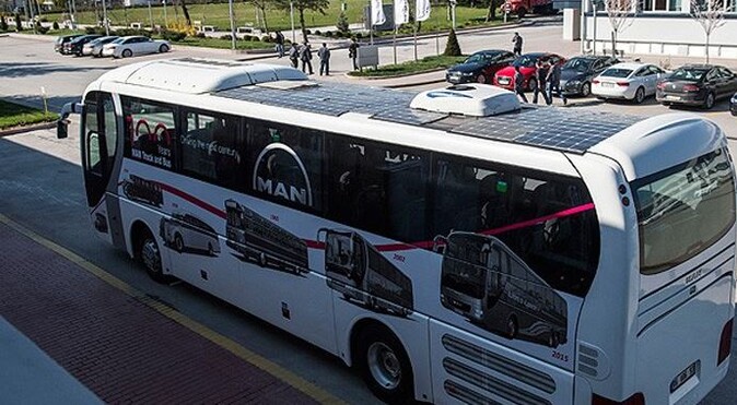 Türkiye&#039;nin ilk güneş otobüsü yola çıktı!
