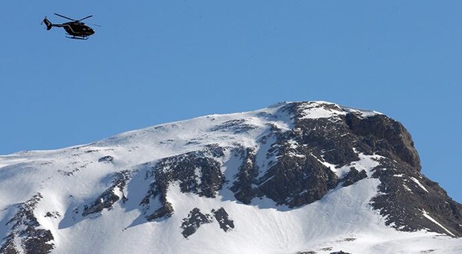 Fransız Alpleri&#039;nde çığ: 5 dağcı hayatını kaybetti
