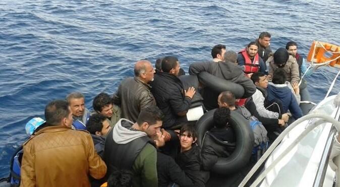 Ege Denizi&#039;nde 336 kaçak kurtarıldı
