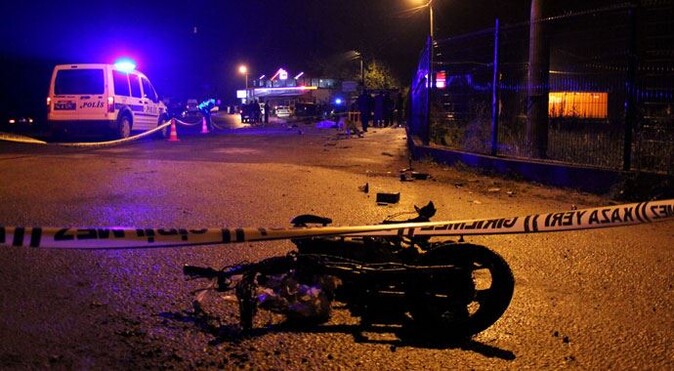 Otomobil motosikletle çarpıştı: 1 ölü