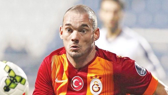 Sneijder yoksa kayıp çok