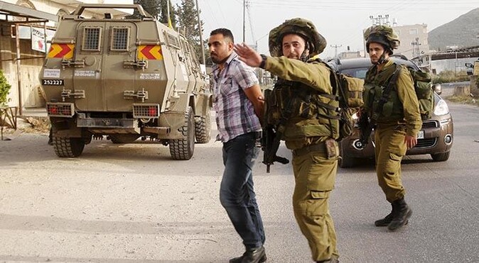 İşgalci İsrail güçleri 25 Filistiniliyi gözaltına aldı