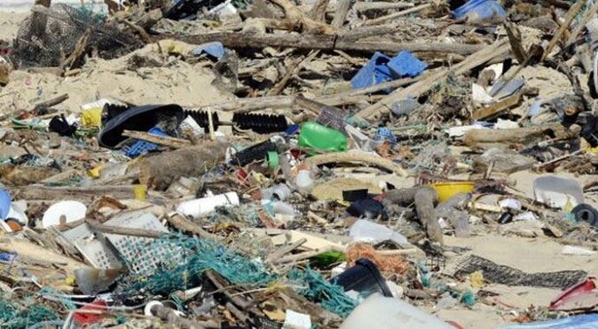 Akdeniz plastik çöplüğüne dönüşüyor