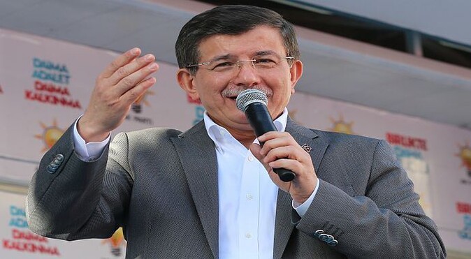 Davutoğlu, Aksaray Valiliği&#039;ni ziyaret etti