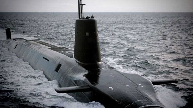 Rus nükleer denizaltısında yangın