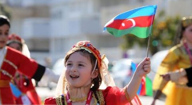 Azerbaycan&#039;da Cumhuriyet Günü