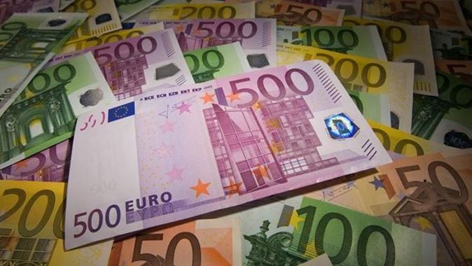 Polise bir milyon euro miras bıraktı