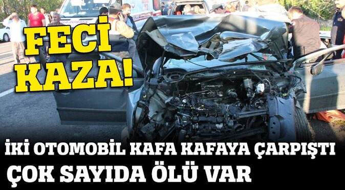 Elazığ&#039;da iki otomobil kafa kafaya çarpıştı! 5 ölü 