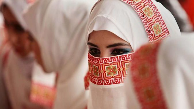 Türkiye, Gazze&#039;de 2 bin çifti evlendiriyor