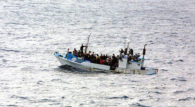 Sicilya açıklarında batan botta 40 kişi hayatını kaybetti