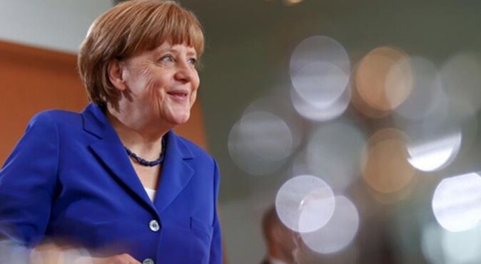 İşte Merkel&#039;in 25 yıl önceki hali