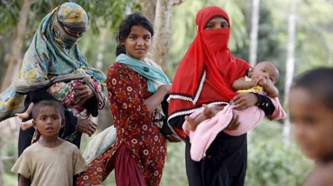 Pakistan&#039;dan Rohingya Müslümanlarına gıda yardımı