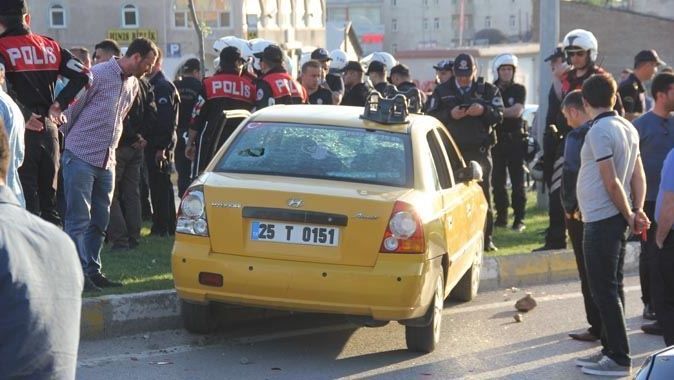 Erzurum&#039;da ortalık karıştı, 1&#039;i polis 4 yaralı var!