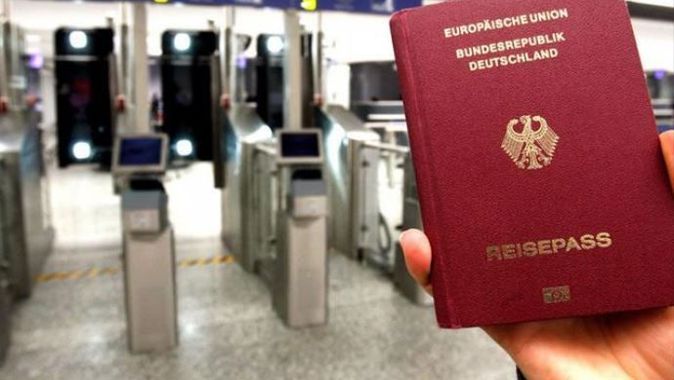 Alman pasaportu cazibesini yitiriyor