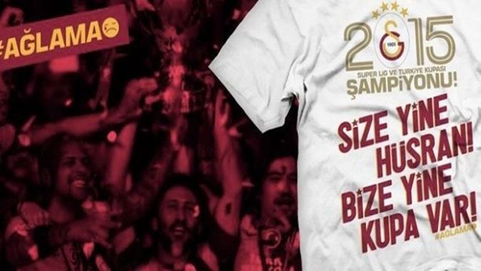 Galatasaray&#039;dan şampiyonluğa özel tişört