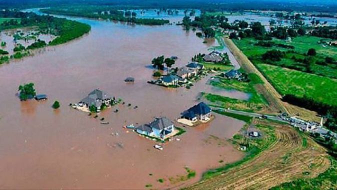 ABD&#039;de sel suları binlerce evi yuttu