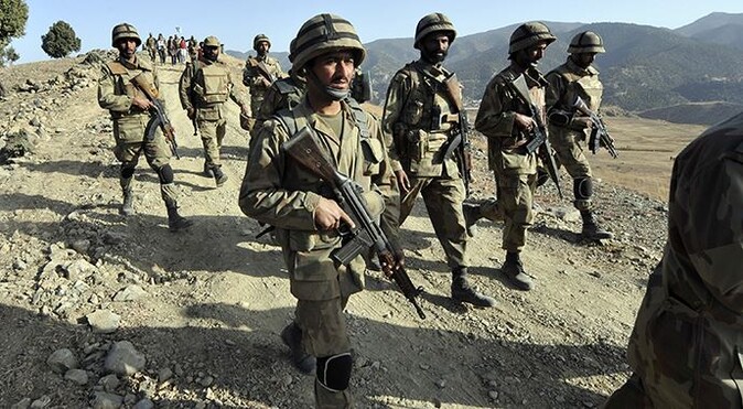 Pakistan&#039;da 19 terörist öldürüldü