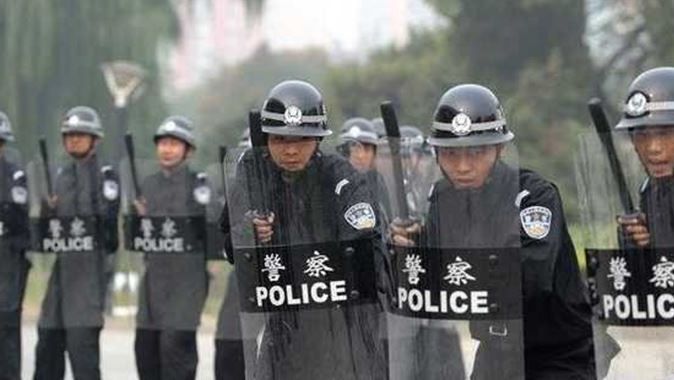 Çin&#039;de silahlı çatışma: 4 ölü